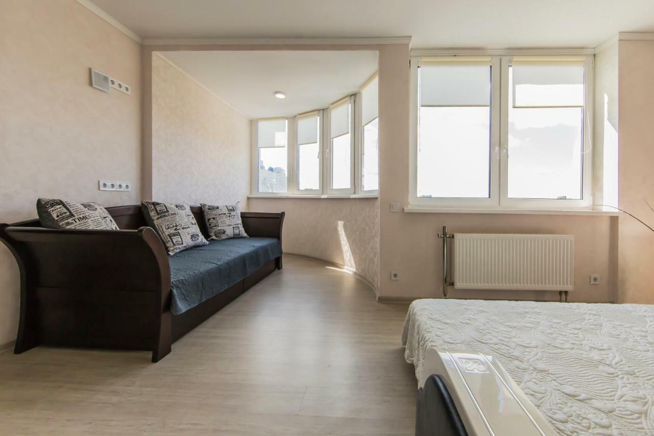 Super View, Luxury Apartment Near Chernihiv Metro. Kiew Exterior foto