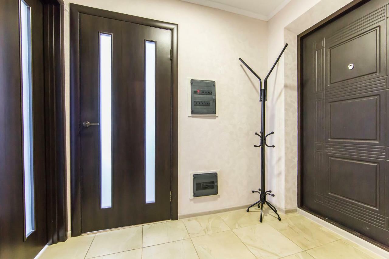Super View, Luxury Apartment Near Chernihiv Metro. Kiew Exterior foto