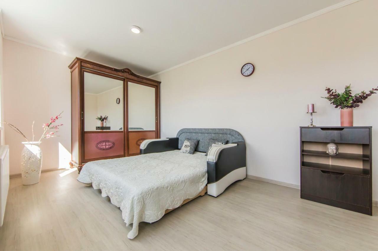 Super View, Luxury Apartment Near Chernihiv Metro. Kiew Exterior foto