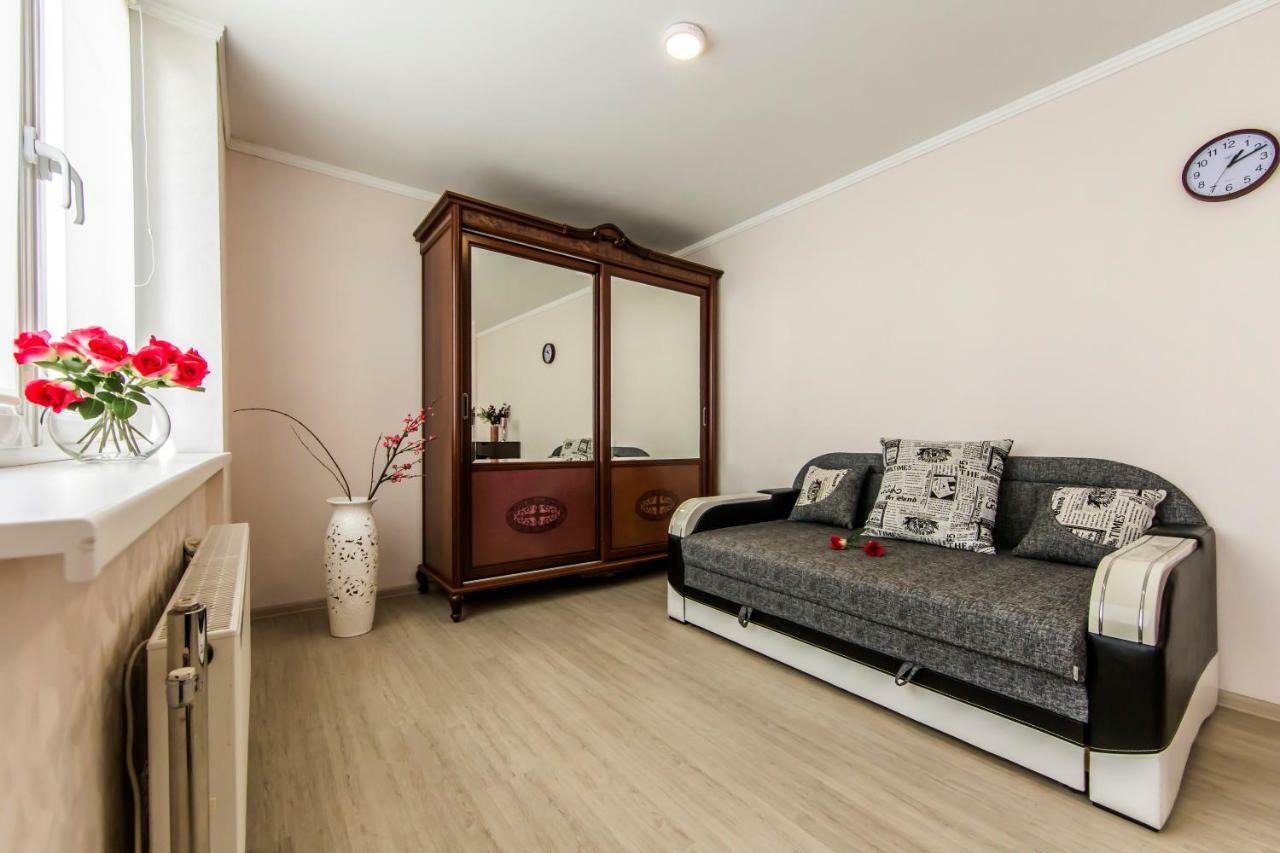 Super View, Luxury Apartment Near Chernihiv Metro. Kiew Exterior foto